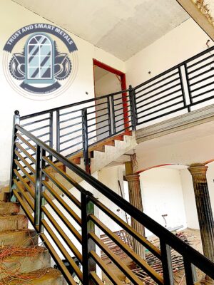 Luxury-Home-Staircase-Design