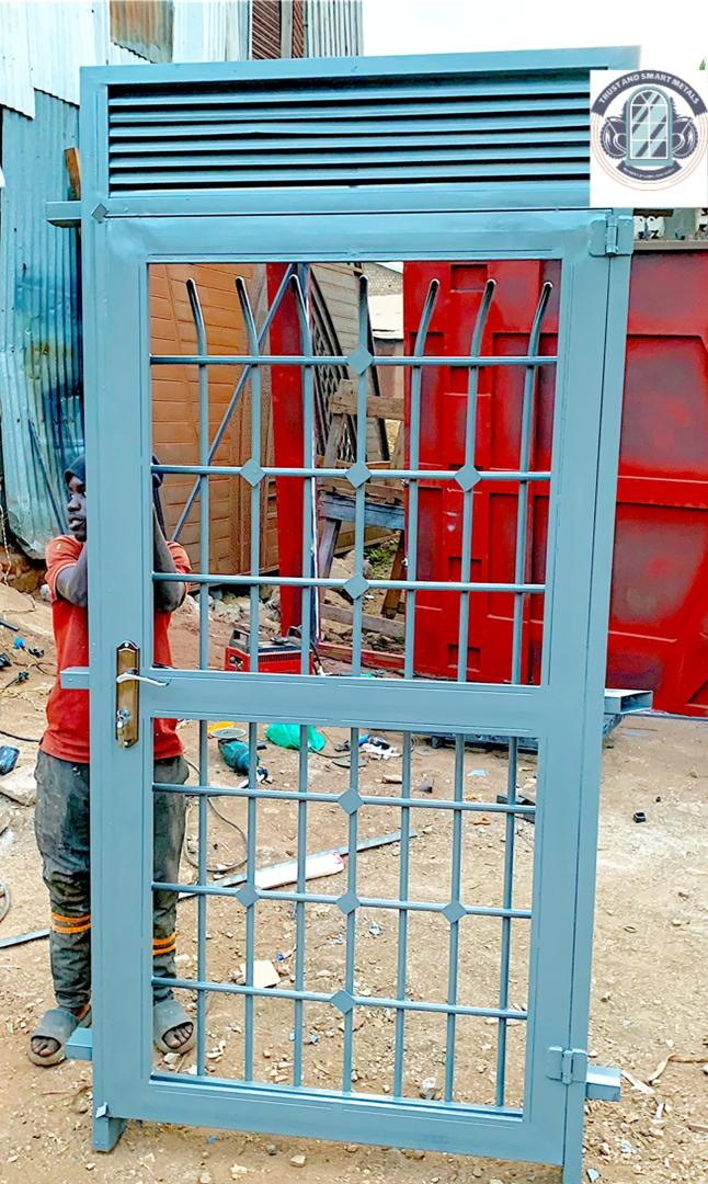 Single steel door